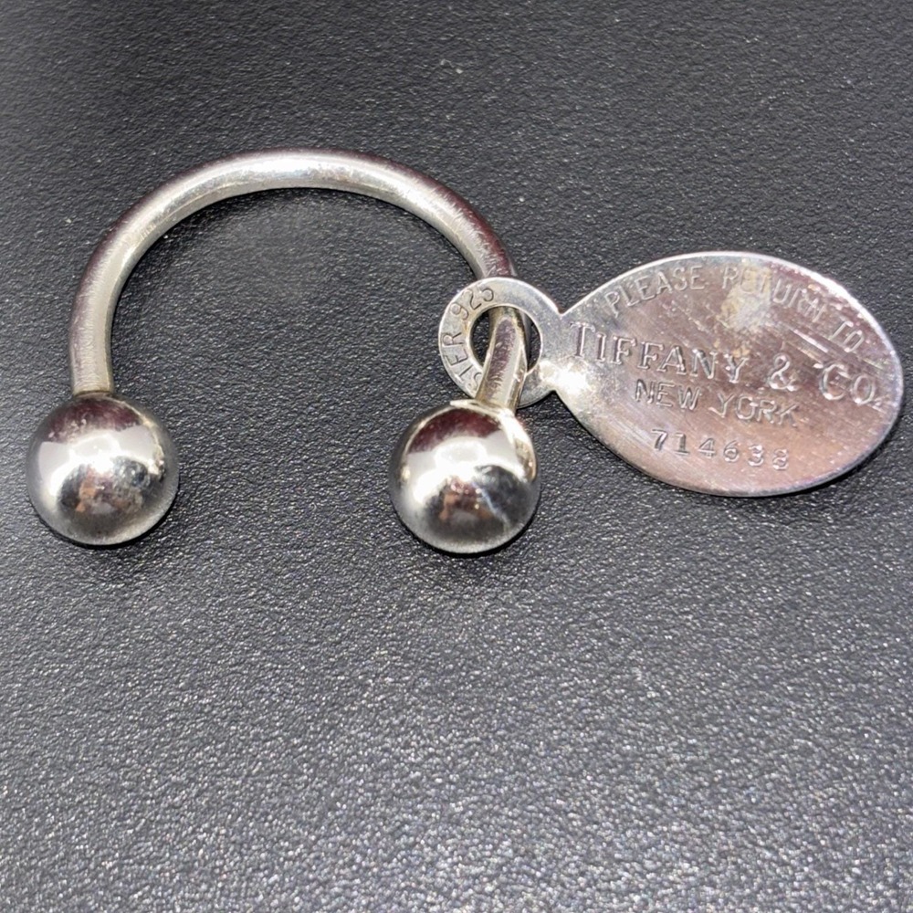 Tiffany & Co. BOMBAY SAPPHIRE Sterling 925 Return To New York Oval‎ Tag Key Ring